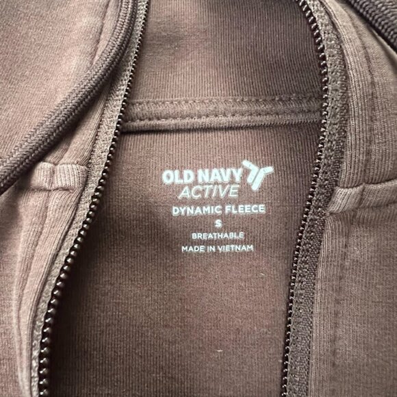 Old Navy Dynamic Fleece Half Zip sweatshirt - Picture 3 of 3